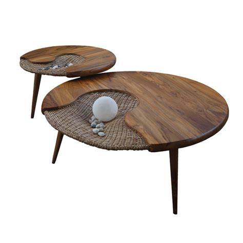 circular table vakr studio