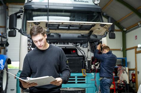 Allround Technicus Voertuigen En Mobiele Werktuigen