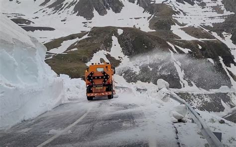 Circulația pe cele mai spectaculoase drumuri din România