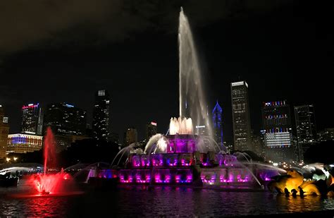 The Clarence F. Buckingham Memorial Fountain in Grant Park, Chicago