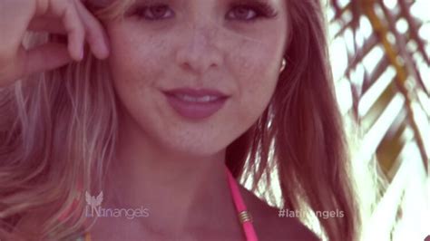 Hot Sexy Laura Restrepo Bikini Pics