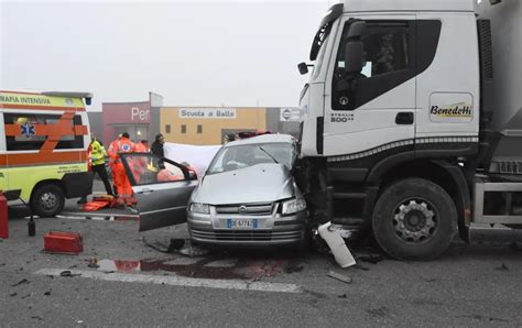 Incidente Mortale A Montichiari Giornale Di Brescia