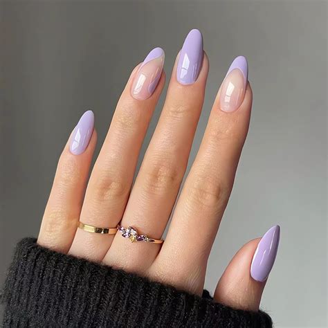 Light Purple Nails