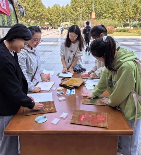 我校图书馆与市图书馆联合举办“中华传统文化进校园”活动 宿迁学院图书馆