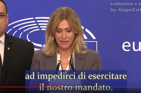 Corte UE Ha Sospeso Obbligo Green Pass Per Accesso Ad Europarlamento