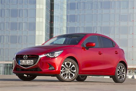 Mazda Ju Sprzedaje W Polsce Nowy I Najta Szy Model Nowa Mazda