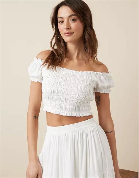 Ae Off The Shoulder Cropped Smocked Top