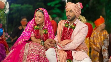 Choreographer Punit Pathak Gets Married To Nidhi Moony Singh Check