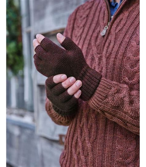 Wine Marl Mens Essential Lambswool Fingerless Glove Woolovers Au