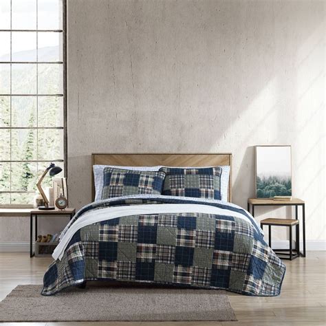 Quilts and Bedspreads