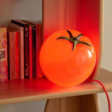 Urban Outfitters Has The Cutest Tomato Lamp Right Now Apartment Decor