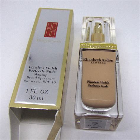 ELIZABETH ARDEN FLAWLESS FINISH Perfectly Nude Makeup Spf 15 1oz 30ml