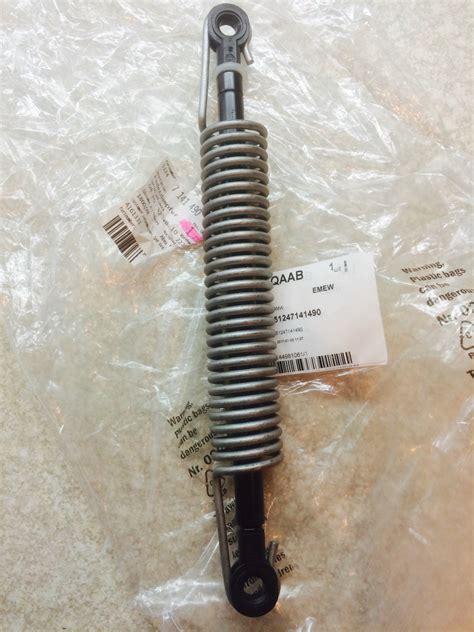 51247141490 Пружинный амортизатор П BMW | Запчасти на DRIVE2