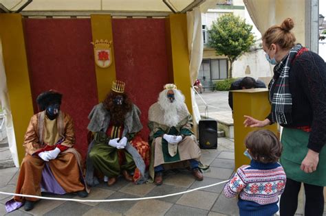 Los Reyes Magos recorren las barriadas de San Roque Andalucía