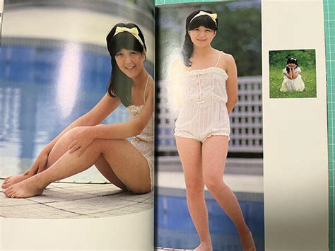 日本原版 LINGERIE BOOK 香り付き下着写真集 露天市集 全台最大的網路購物市集
