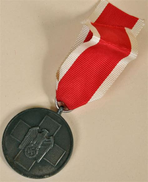 Regimentals GERMAN WWII SOCIAL WELFARE MEDAL