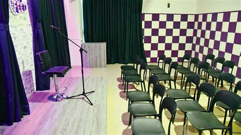 This New Comedy Club In Andheri Will Host Comics For Its Three Day