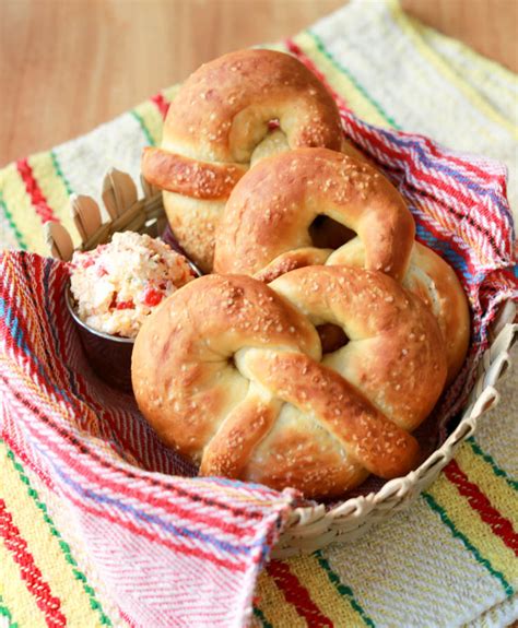 Homemade Soft Pretzels Hilah Cooking