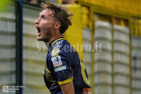 Juve Stabia Bellich Miglior Calciatore Di Dicembre Per L Aic