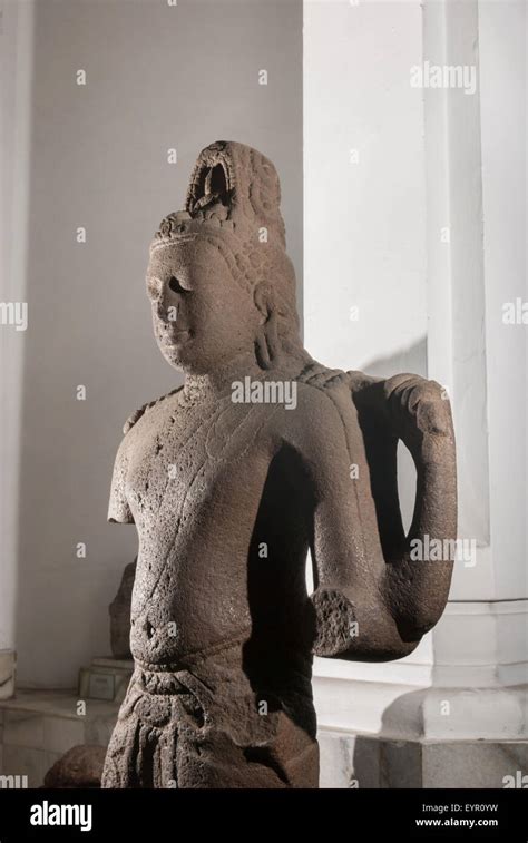 Avalokiteshvara Statue Stockfotos Und Bilder Kaufen Alamy