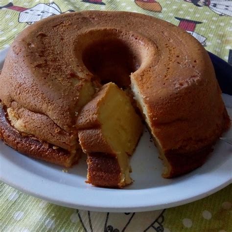 Receita de Bolo de leite condensado Receitas Fáceis e Rápidas