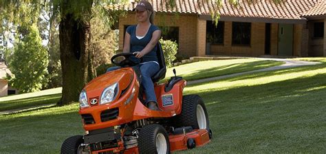 Kubota lawn tractors and mowers - Douglas Lake Equipment & Avenue Machinery