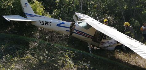 La Jornada Se desploma avioneta en Cancún hay dos lesionados