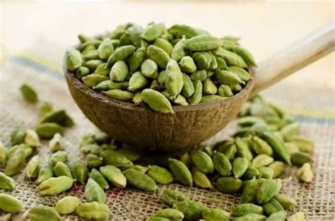 Green Elaichi Cardamom At Rs 961kg Sarkhej Ahmedabad Id