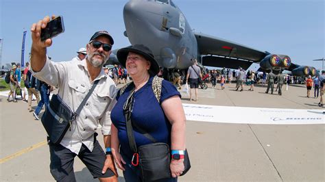 Eaa Airventure Oshkosh 2024 Had Record Attendance 2846 Show Planes