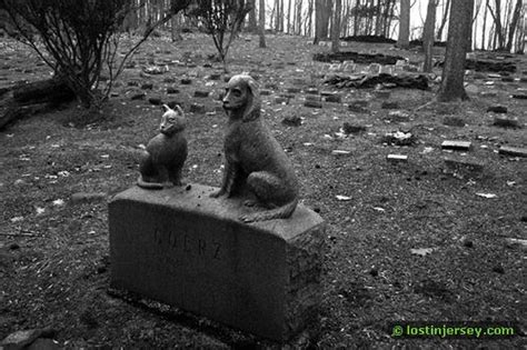 99 best images about Pet Cemetery on Pinterest | The church, Cat ...