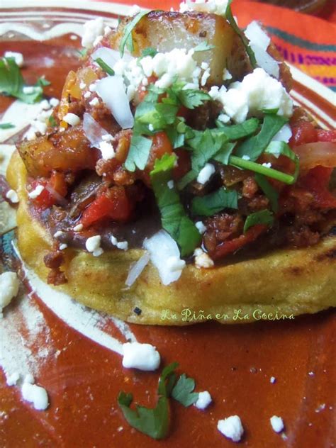 Sopes de Chorizo con Papa Potato and Mexican Chorizo Sopes La Piña