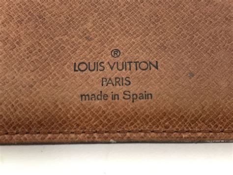 LOUIS VUITTON Monogram Pouch Purse Handbag With Clip Ring And LOUIS