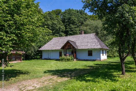 Foto De Sanok Poland August Wooden Houses Of Rural