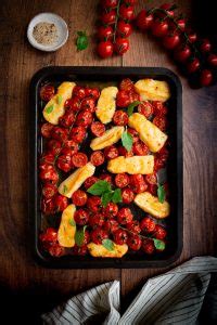 P Tes Aux Tomates Cerises R Ties Et Halloumi