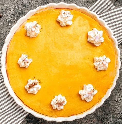 Keto Pumpkin Cream Pie