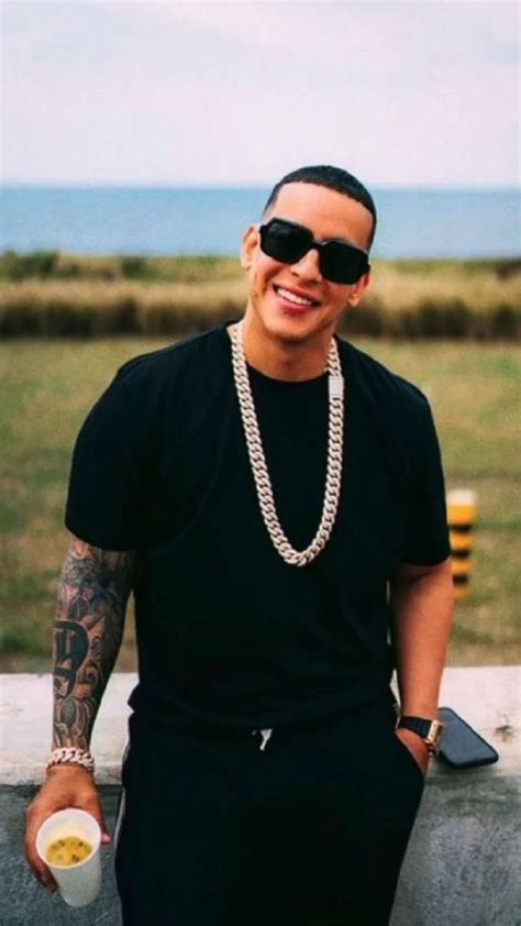 Pin By Lizbeth Reyes On Pins By You Daddy Yankee Daddy Yankee Songs