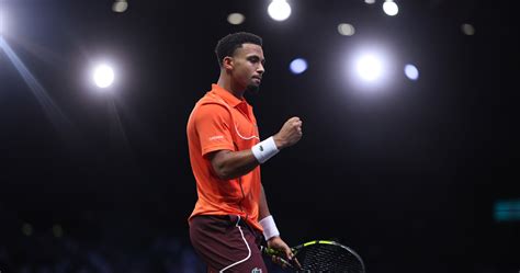 Paris Masters Fils Moves Into Last 16 Tennis Majors