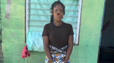 Mujer Es Acusada De Golpear A Su Hija Hasta Matarla Noticias De El