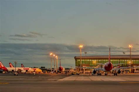 Bras Lia Airport Is Voted St As The Best In The Country In The