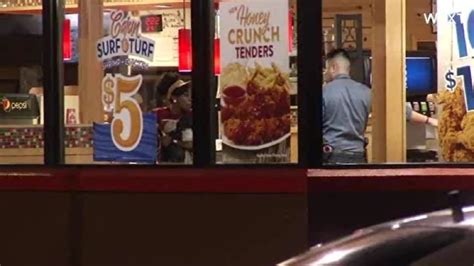 Deputies Customer Shoots Popeyes Employee Over Meal Price Wpec