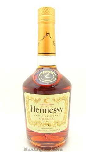 Hennessy Cognac Limited Edition Gift Set Buy Online Max Liquor