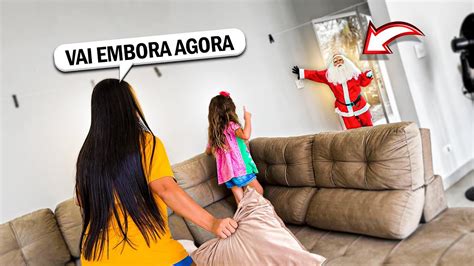 UM PAPAI NOEL ESTRANHO INVADIU MINHA CASA E ASSUSTOU MINHA IRMÃ YouTube