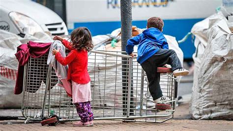 Una familia ya necesita más de 100 mil para no ser pobre en Argentina