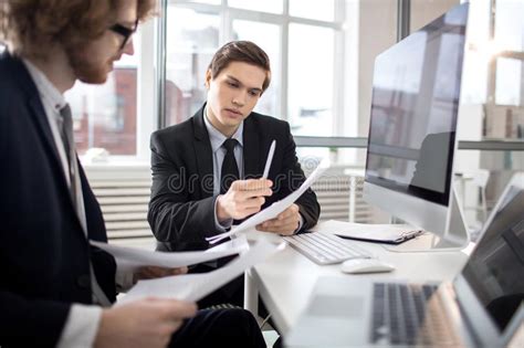 Business People Women And Men Negotiating Agreement Stock Photo