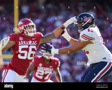 November 5 2022 Razorback Defensive End Zach Williams 56 Works To