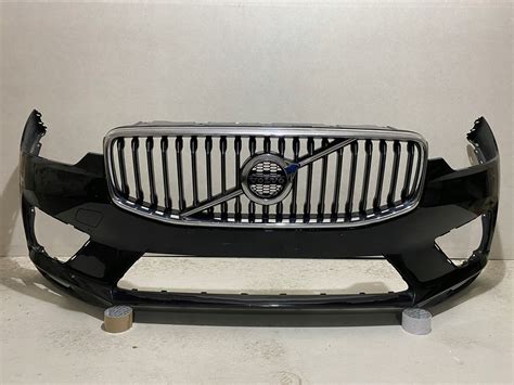 VOLVO XC60 II 2017 2023 ZDERZAK PRZEDNI GRILL VOLVO XC60 II 2017 2023