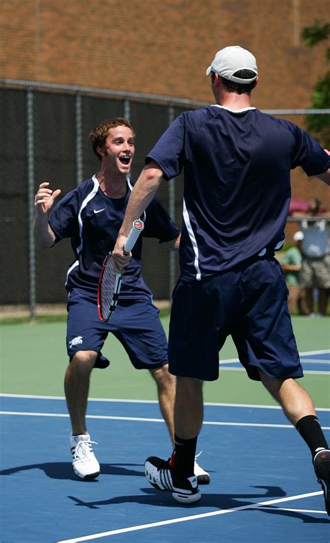 History of tennis at Middlebury » 2009_NCAA_Doubles_Thomson_&_Lee