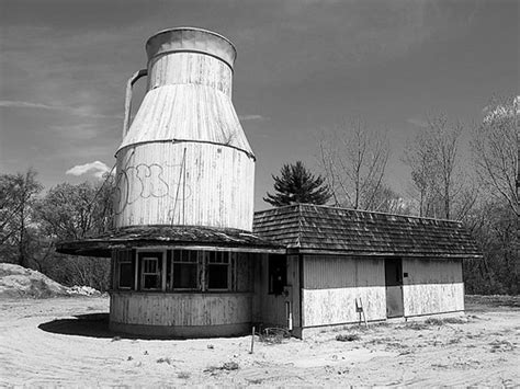 The Milk Can In Lincoln Rhode Island The Milk Can On Rt 1 Flickr