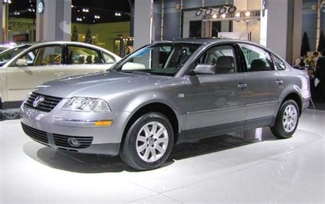 2003 Volkswagen Passat Review And Ratings Edmunds