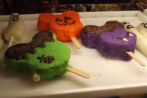 Disney at Heart: New Halloween Treats at Disney World